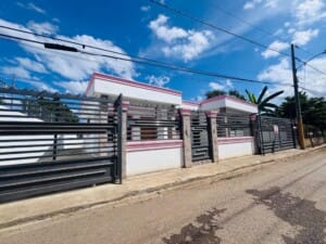 Vendo hermosa y amplia casa