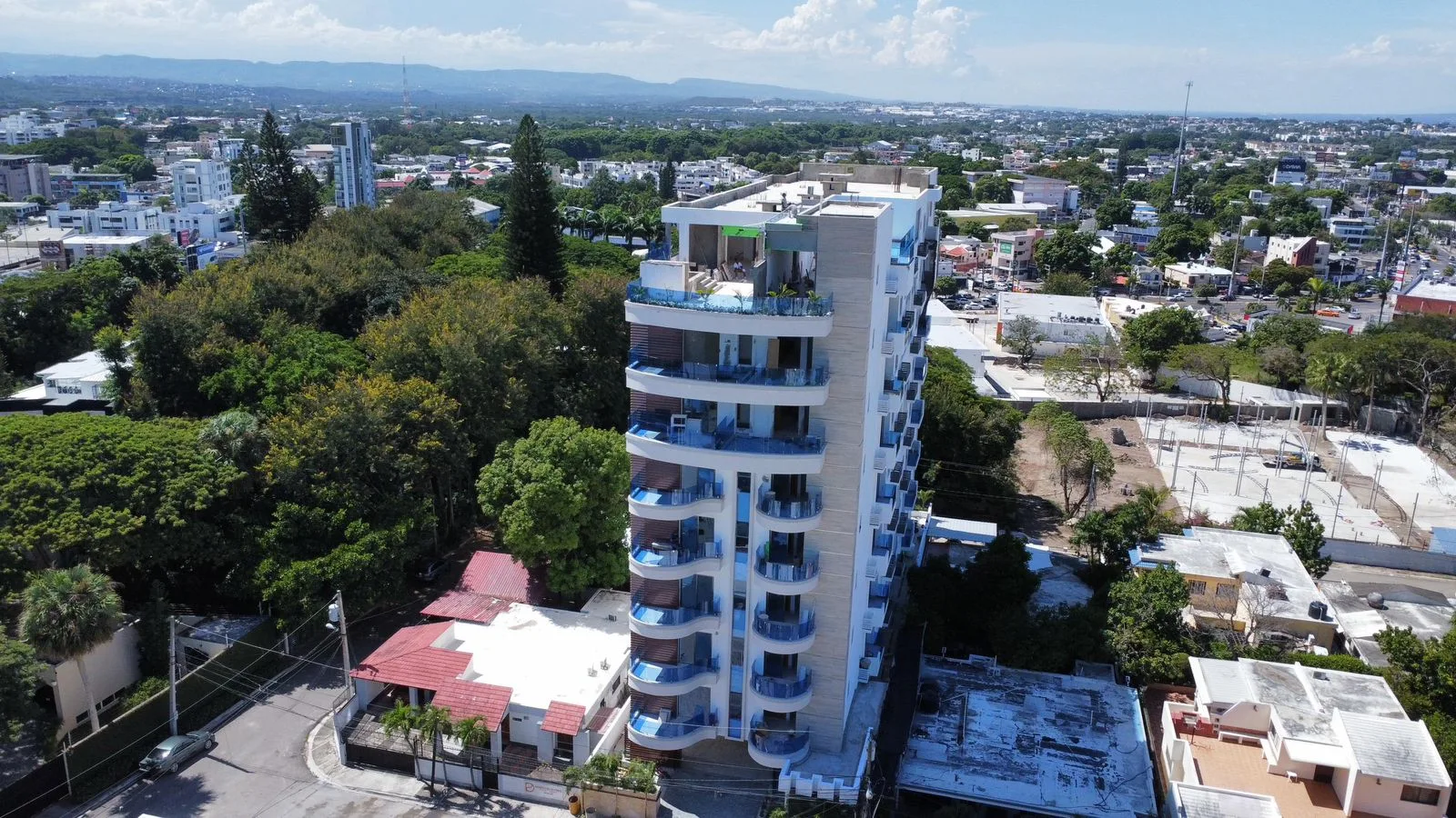 TORRE NIKISY – CERROS DE GURABO II , SANTIAGO DE LOS CABALLEROS. - Vista 3