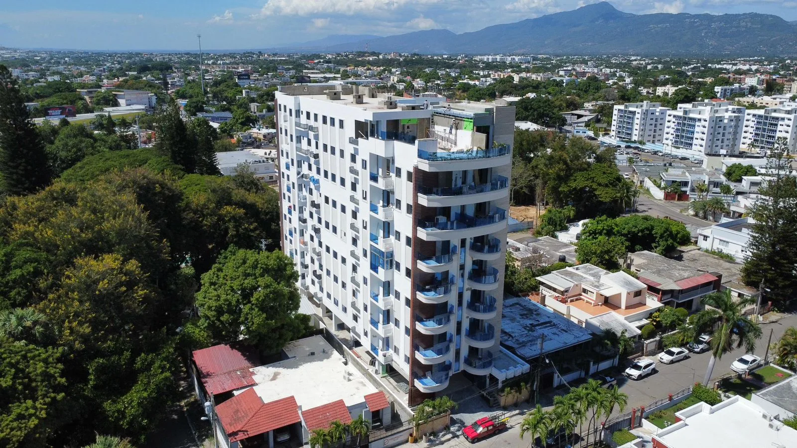 TORRE NIKISY – CERROS DE GURABO II , SANTIAGO DE LOS CABALLEROS. - Vista 2