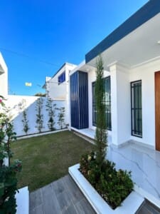 AMPLIA Y ACOGEDORA CASA EN VENTA – CERRO ALTO, SANTIAGO DE LOS CABALLEROS