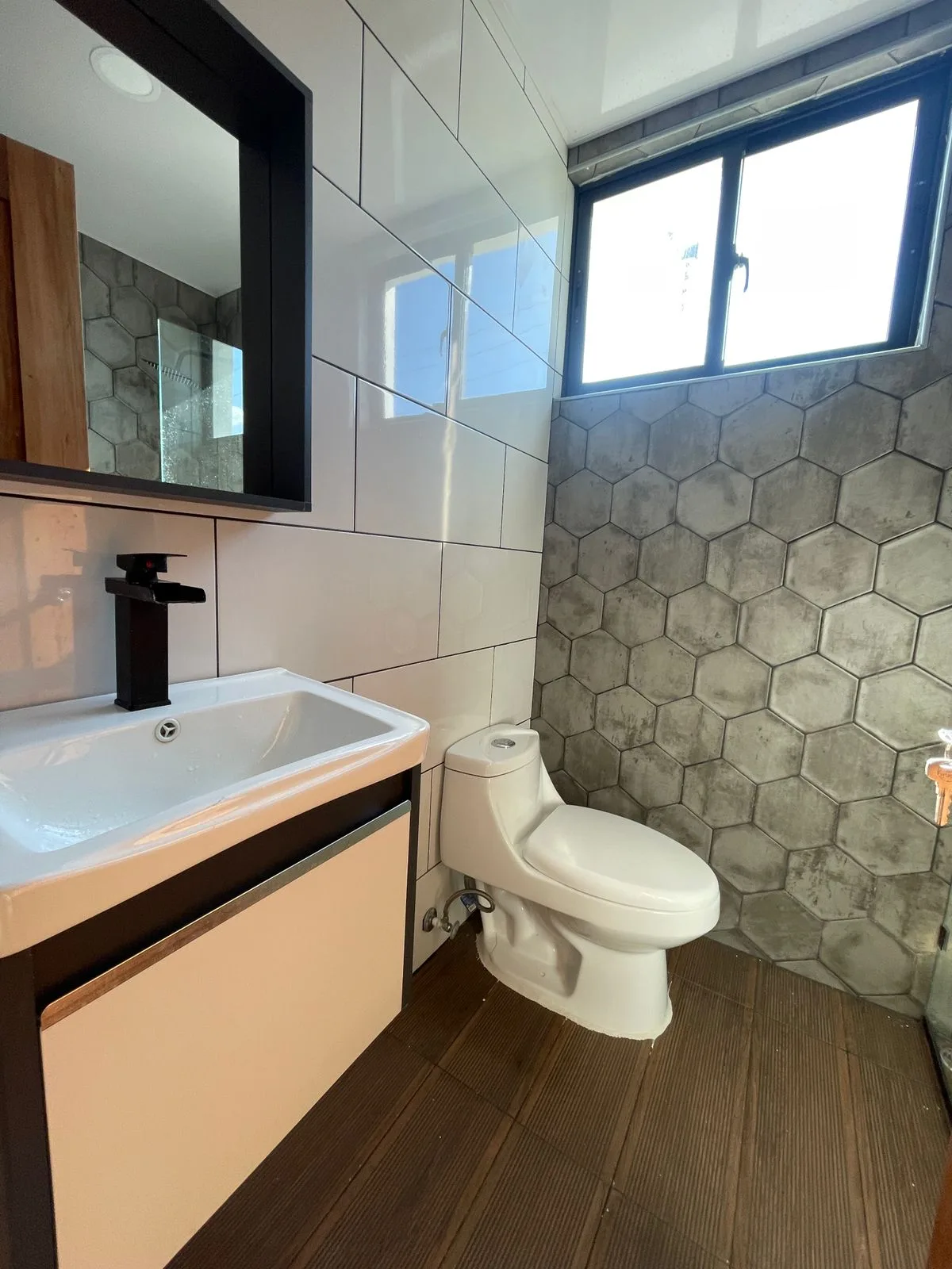APARTAMENTO EN VENTA – URB. BRISAS DEL ESTE, SANTIAGO DE LOS CABALLEROS. - Vista 11