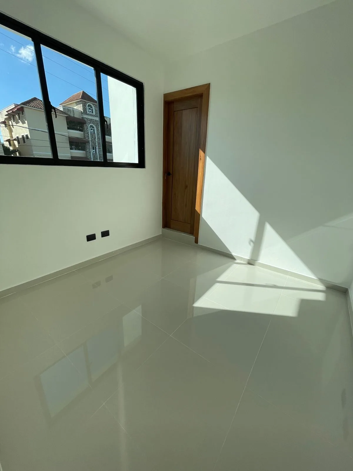 APARTAMENTO EN VENTA – URB. BRISAS DEL ESTE, SANTIAGO DE LOS CABALLEROS. - Vista 7