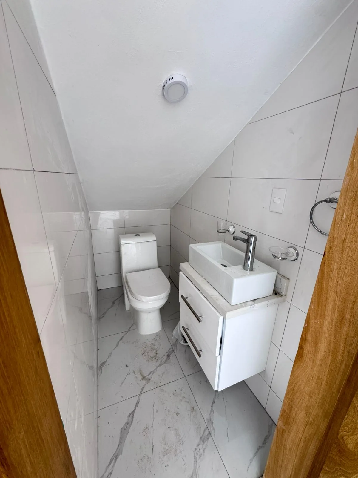 CASA EN VENTA – AV. 27 DE FEBRERO, SANTIAGO DE LOS CABALLEROS. - Vista 10