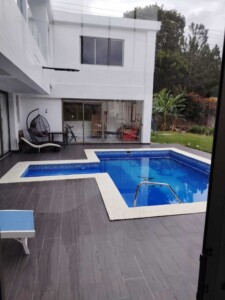 Villa en venta – Jarabacoa, Colibrí