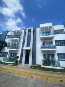 APARTAMENTO EN VENTA - LOS RIELES DE GURABO, SANTIAGO. 5 APARTAMENTO EN VENTA – LOS RIELES DE GURABO, SANTIAGO.