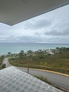 APARTAMENTO EN VENTA FRENTE AL MAR – GASPAR HERNÁNDEZ