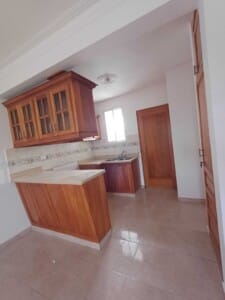 Se vende Apartamento En los Rieles de Gurabo 3 Se vende Apartamento En los Rieles de Gurabo