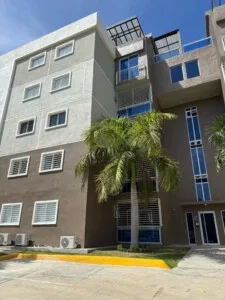 Penthouse en Venta en Avenida Hispanoamericana | Residencial Mediterráneo