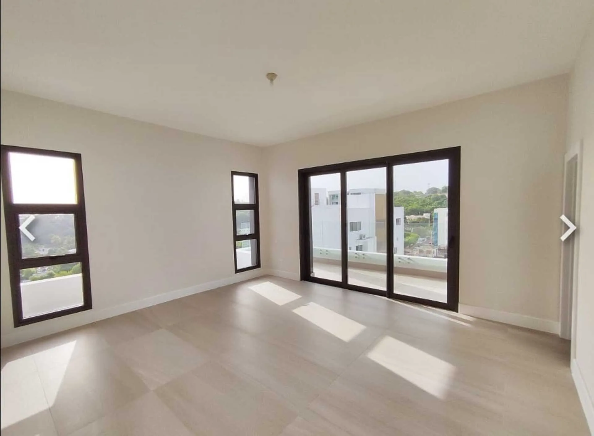 Apartamento de Lujo en Torre Albizia, Cerros de Gurabo | US$710,000 - Vista 8