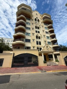 Apartamento de Lujo en Venta en La Trinitaria | US$750,000
