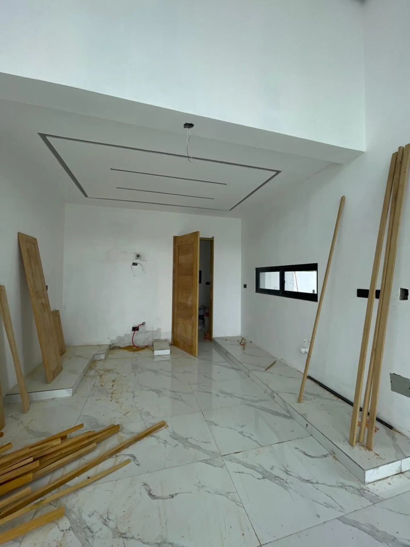 Vivienda en Gurabo con Amplios Espacios y Patio Privado - Vista 3