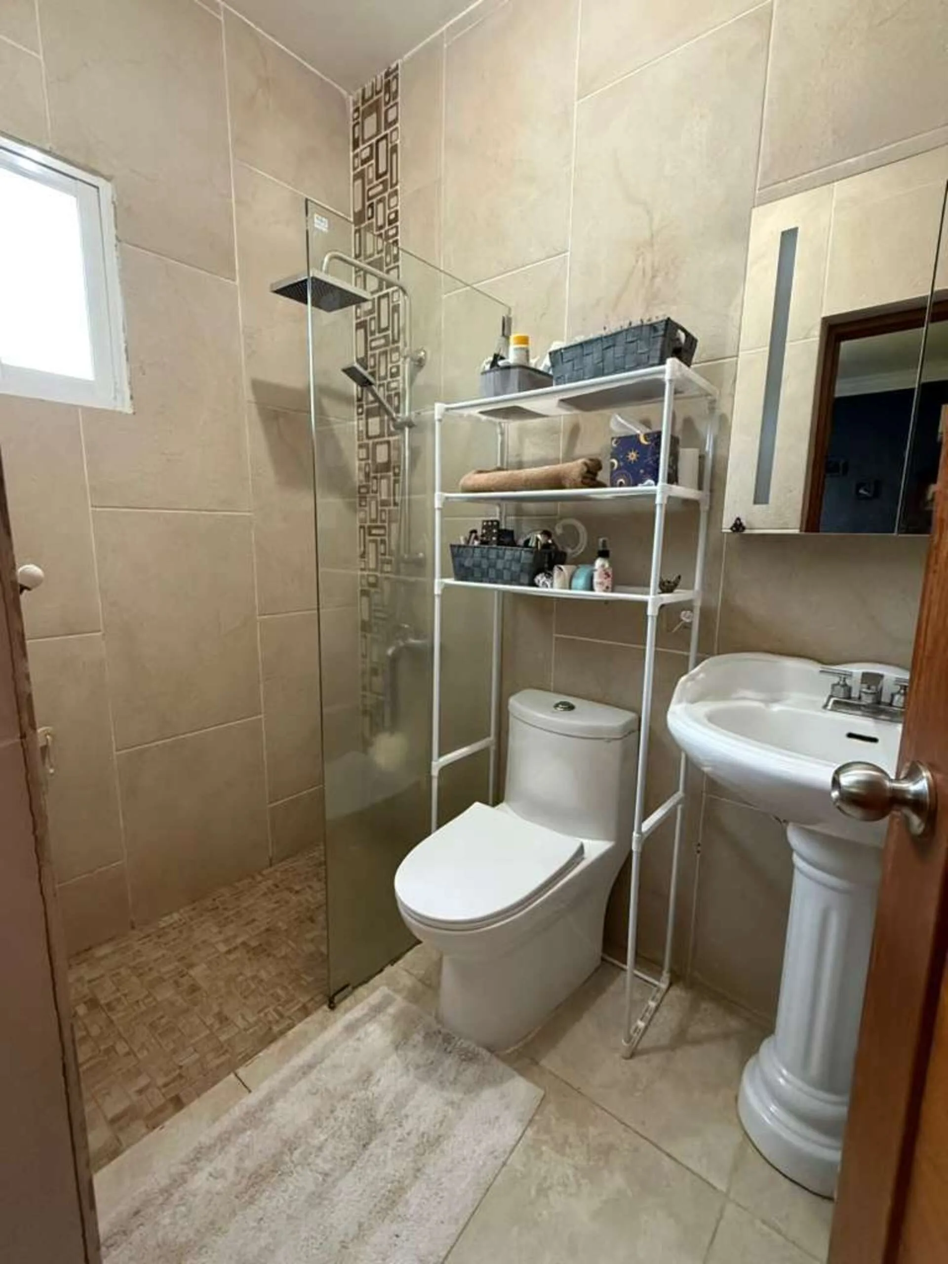 Excelente Oportunidad de Casa en Gurabo con Seguridad - Vista 14