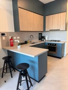 RENTO APARTAMENTO AMUEBLADO EN LA ESMERALDA