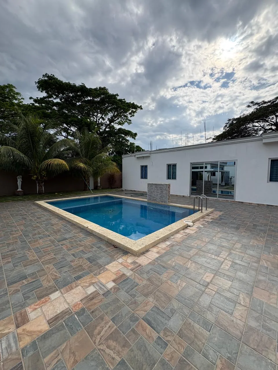 Villa en Venta en Carretera La Cienega - Vista 5