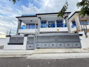 Casa en Venta Próximo a Corona Plaza, Santiago