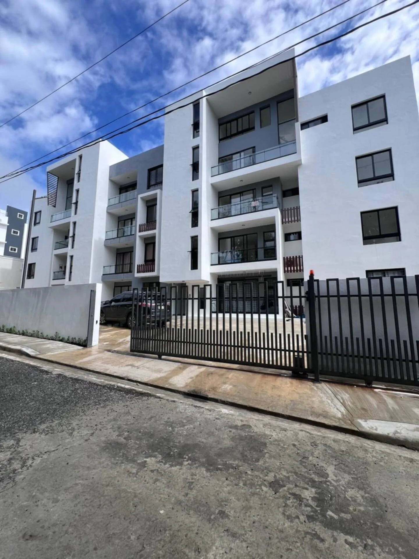 Fachada Residencial Terrasur Avenida Hispanoamericana