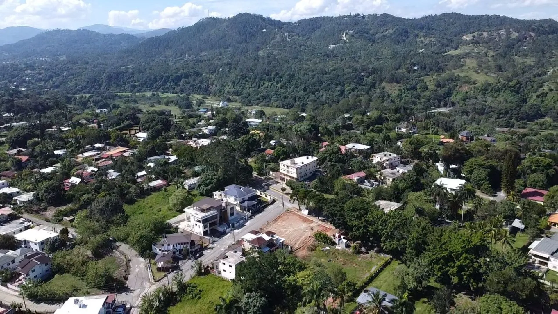 SOLAR EN VENTA – JARABACOA. - Vista 4
