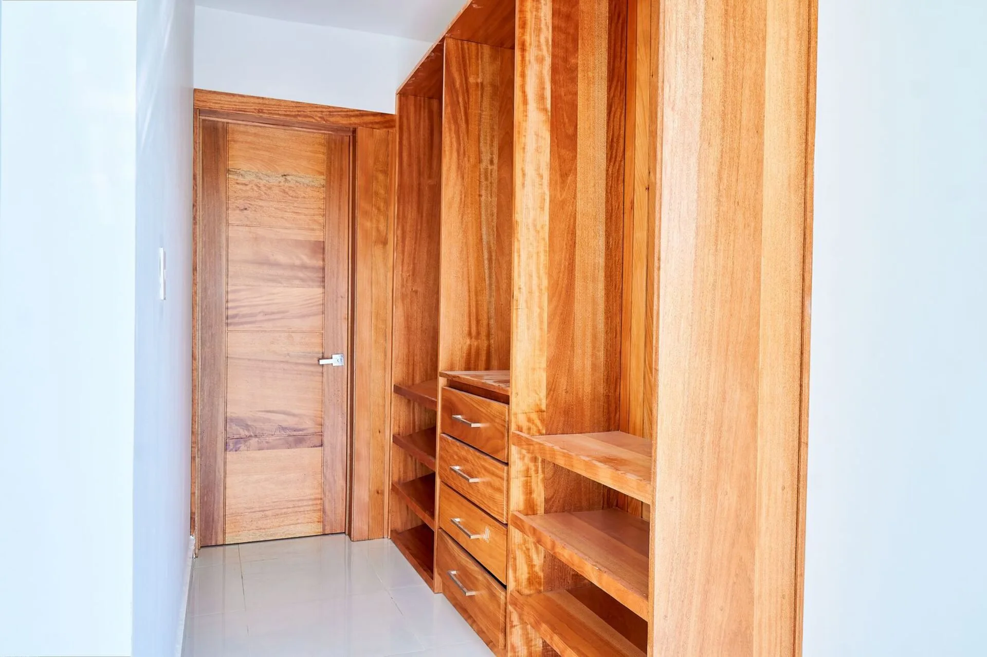 TORRE SARAI II – URB. THOMEN, SANTIAGO. - Vista 6