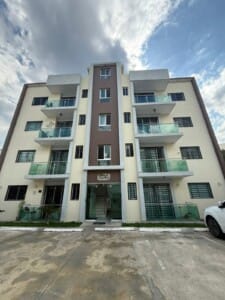 APARTAMENTO EN VENTA EN LLANOS DE GURABO, SANTIAGO 4 APARTAMENTO EN VENTA EN LLANOS DE GURABO, SANTIAGO