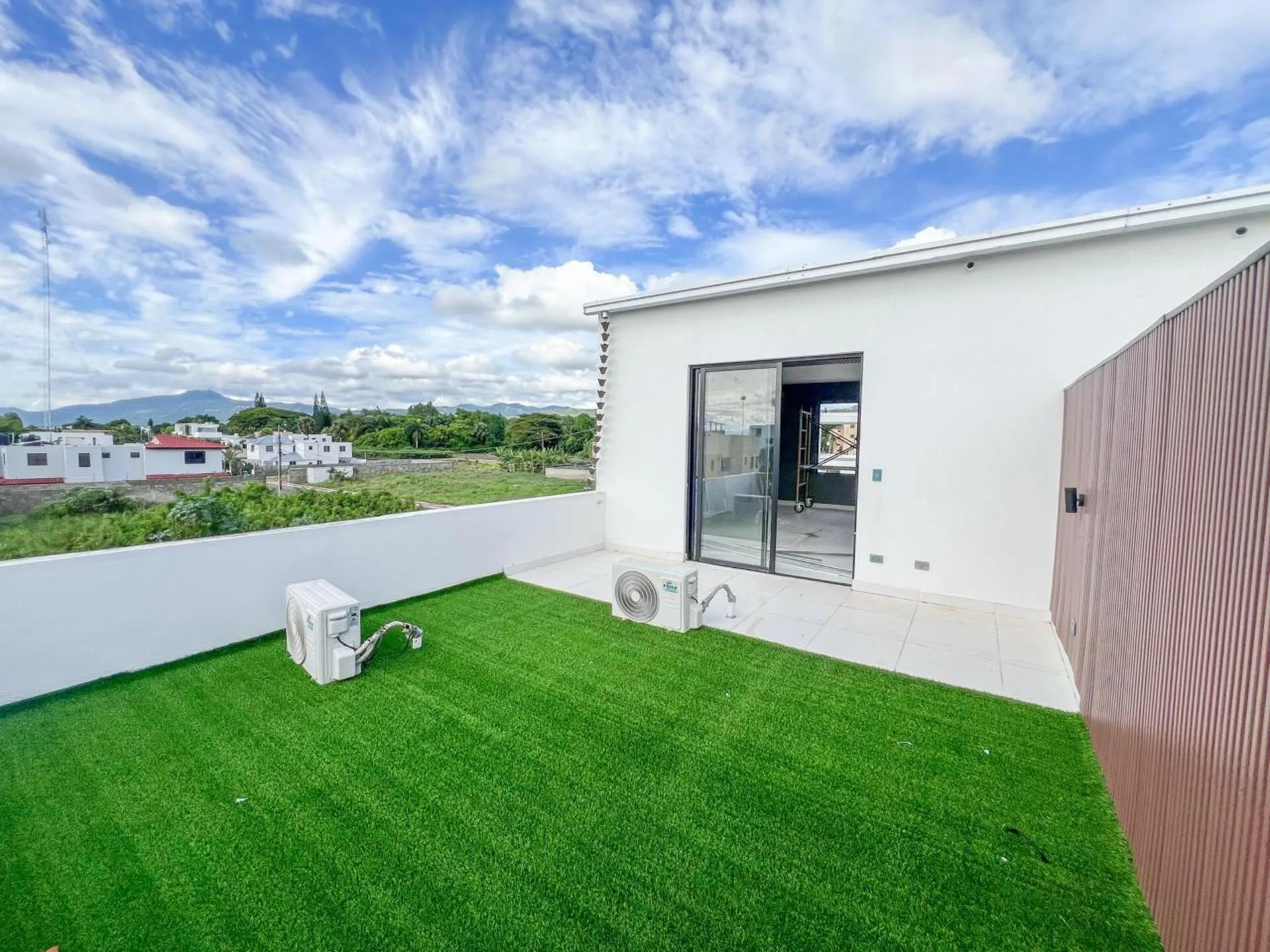 Townhouse en Venta Llanos de Gurabo, Santiago - Vista 3