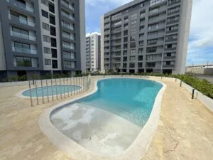 Apartamento en venta en Av Hispanoamericaa