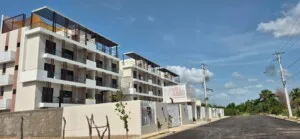 Venta apartamento ubicado en los Llanos de gurabo I 4 Venta apartamento ubicado en los Llanos de gurabo I