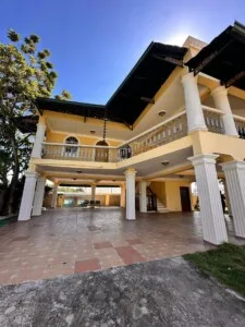 Casa Tipo Vacacional en Venta  Llanos de Gurabo, Santiago